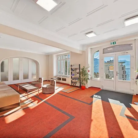 Miramonte Residence - Self Check-In Hostel *